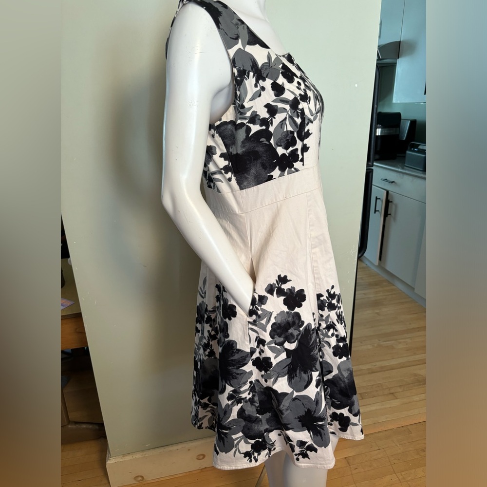 Cleo Floral Black and White Sleeveless Dress